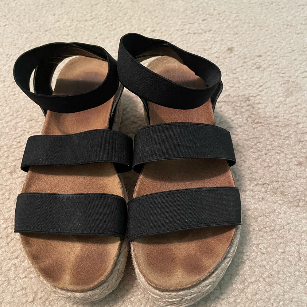 Steve Madden kimmie sandals